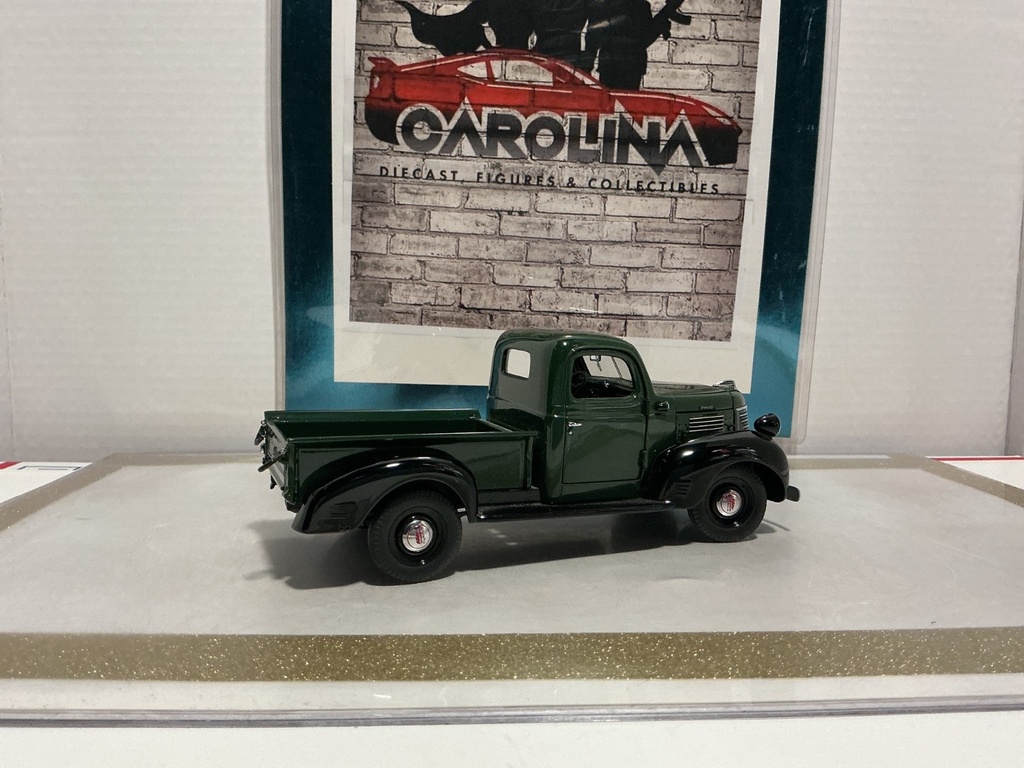 1/24: DANBURY MINT 1941 PLYMOUTH PICKUP *MISSING WIPER* image