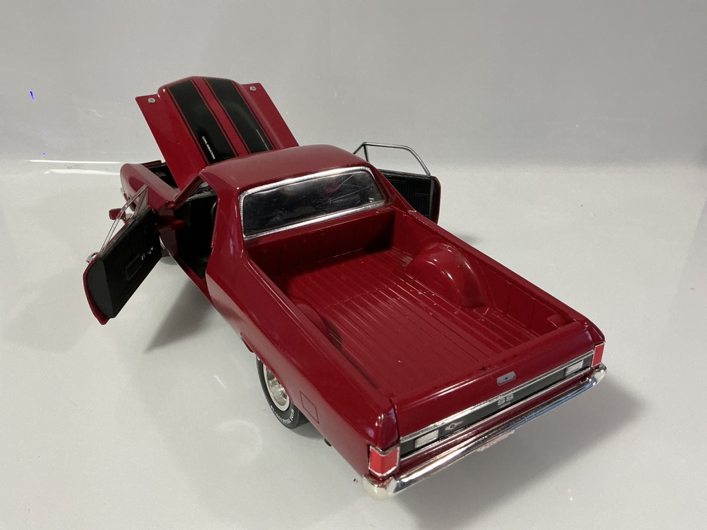 1/18 ERTL 1970 CHEVROLET EL CAMINO SS 454 LS6 - Photo 2