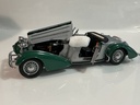 1/18 SUN STAR 1938 HORCH 85 SILVER / GREEN ON BLACK [WINDSHIELD BROKEN] - Photo 3