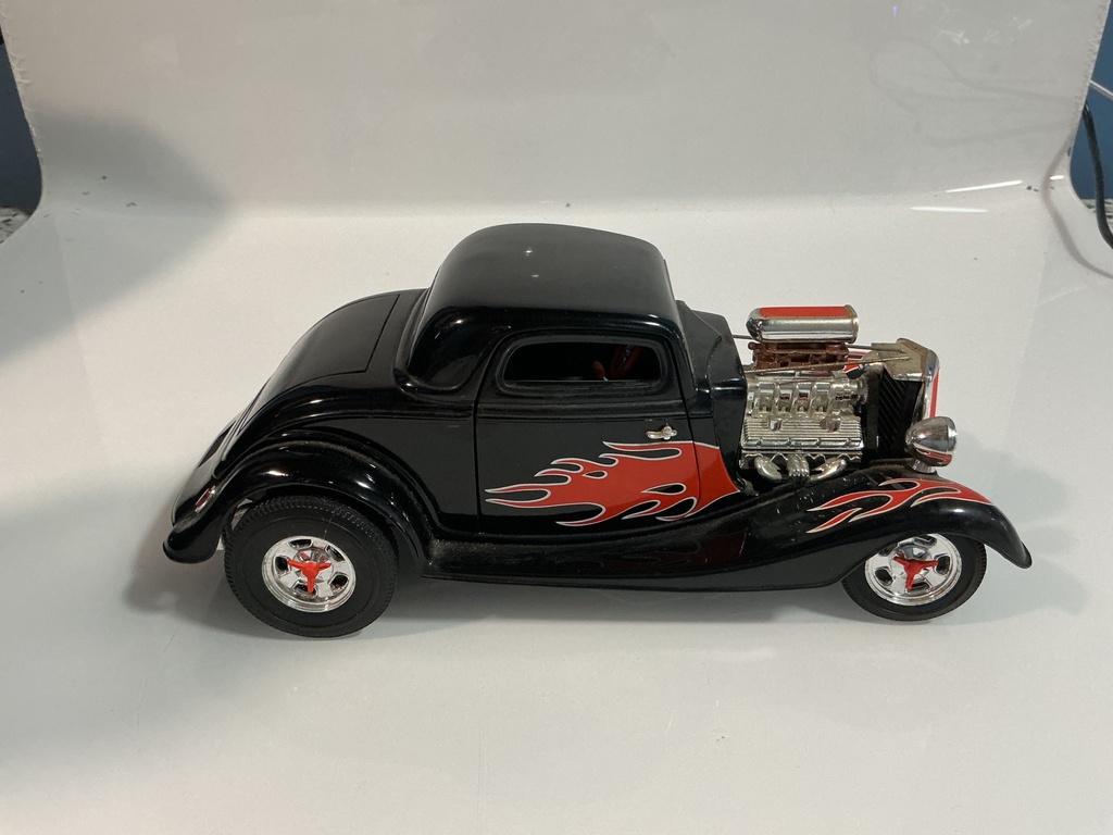 1/18 ERTL FORD DEUCE COUPE BLACK ON BLACK - Photo 6