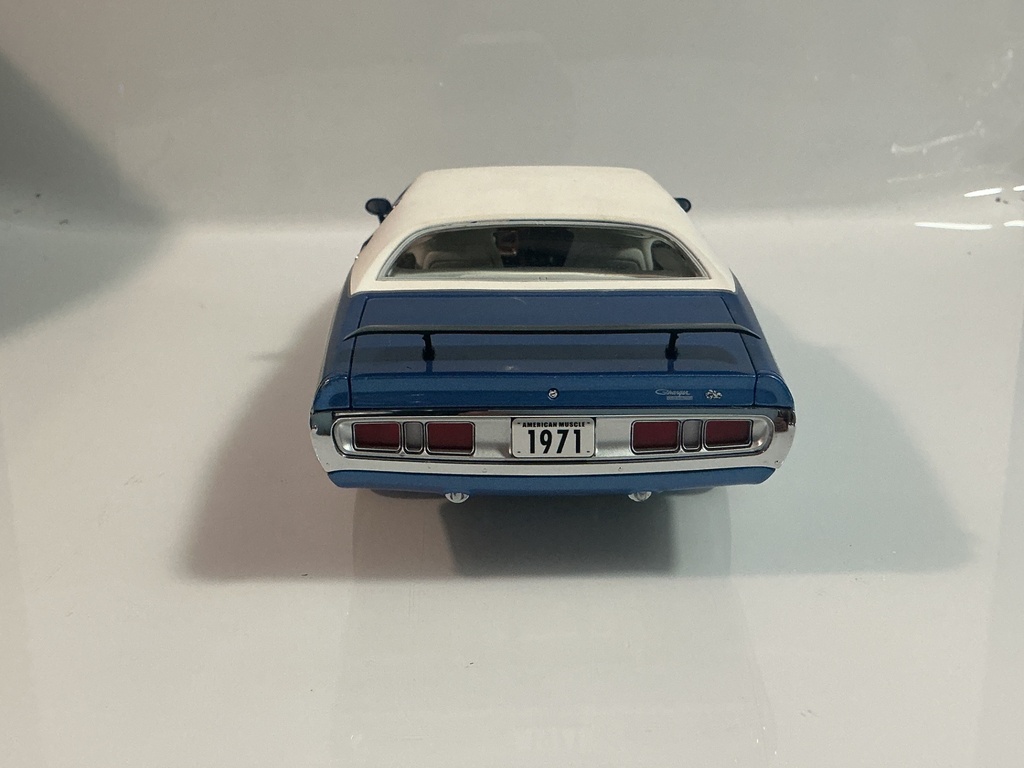 1/18 ERTL AUTHENTICS 1971 DODGE CHARGER ‘2007 CHASE CAR’ - Photo 4