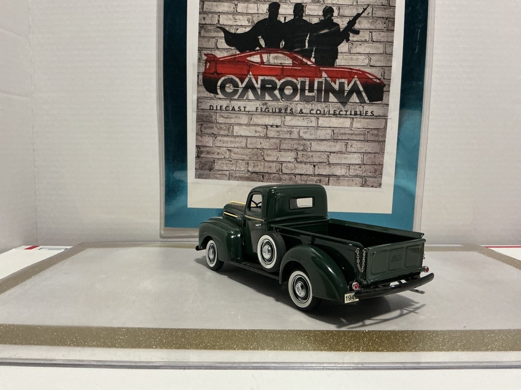 1/24: DANBURY MINT 1942 FORD PICKUP image