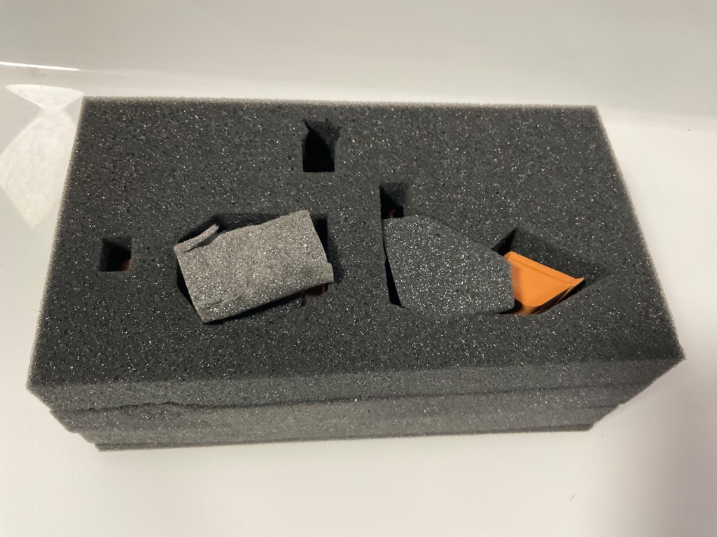 1/50 ERTL PREMIER CASE 621D WHEEL LOADER  - Photo 5