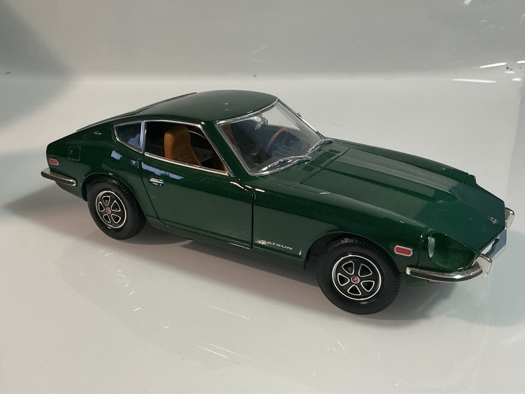 1/18 ROAD SIGNATURE 1970 DATSUN 240Z GREEN ON TAN - Photo 7