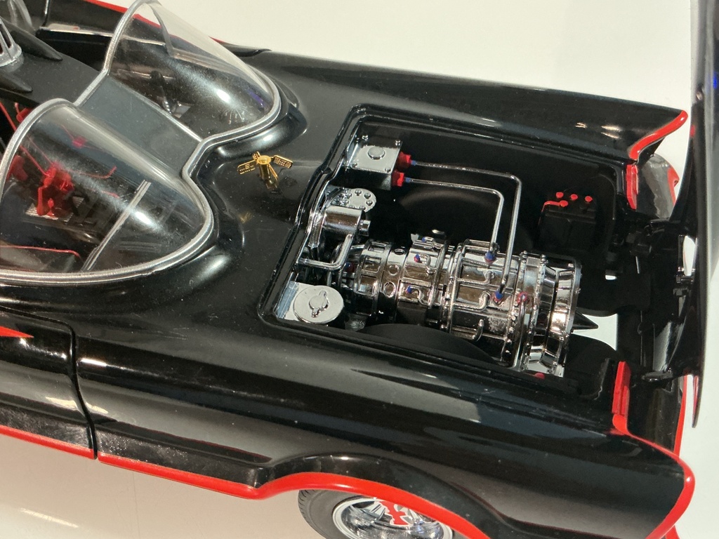 1/18 HOT WHEELS BATMANMOBILE 1966 [S07] BLACK / RED - Photo 5