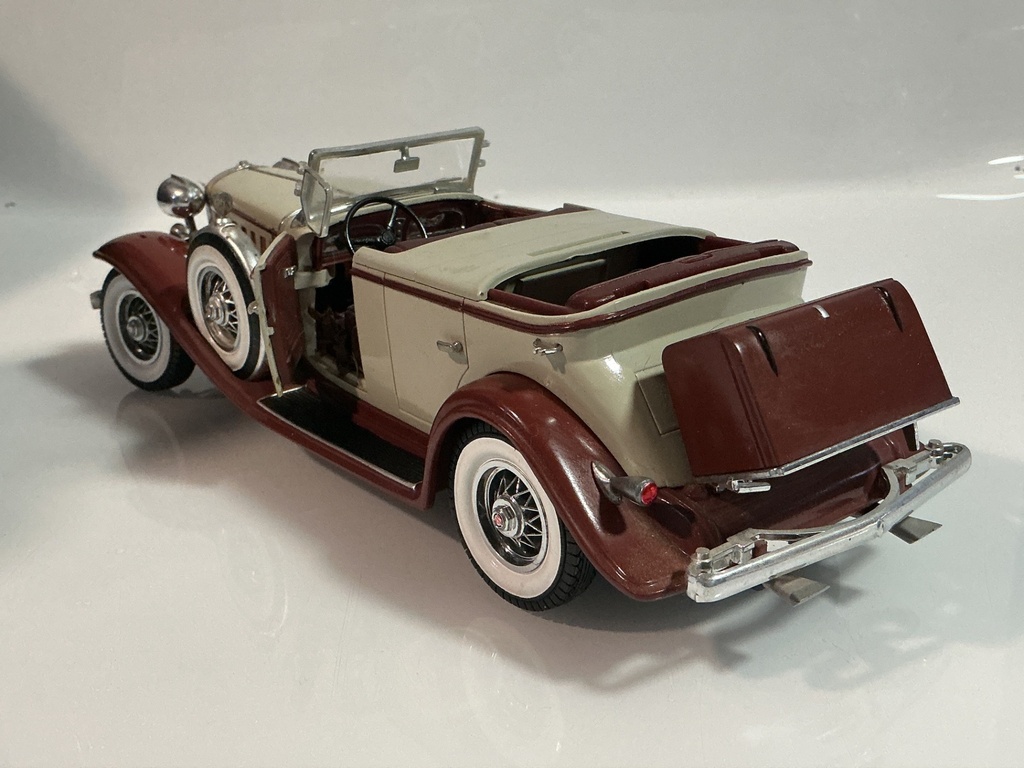 1/18 ANSON CADILLAC PHAETON CREME / RED - Photo 3