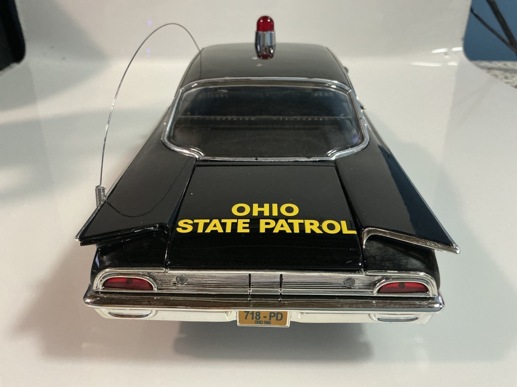 1/18 ERTL FORD STARLINER OHIO STATE PATROL - Photo 5