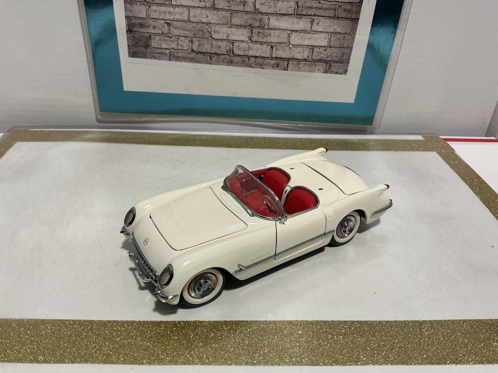 1/24: FRANKLIN MINT 1954 CHEVY CORVETTE image
