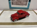 1/24: DANBURY MINT 1940 FORD DELUXE RED image