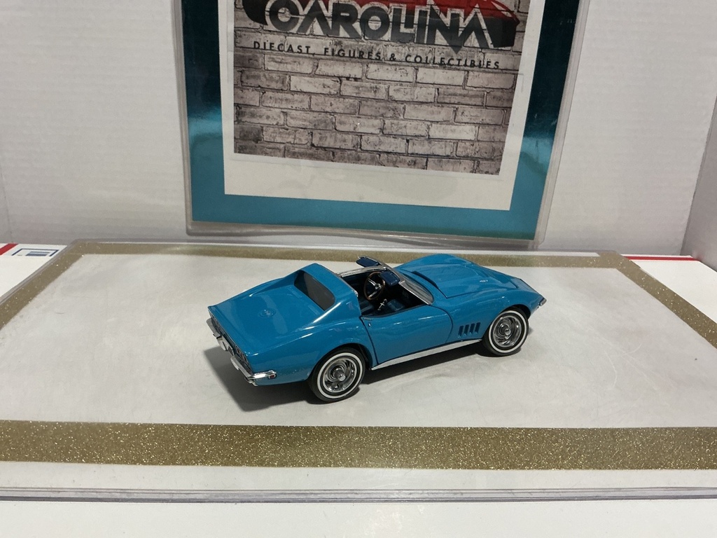 1/24: FRANKLIN MINT 1968 CORVETTE *NO MIRRORS AND T TOP* image