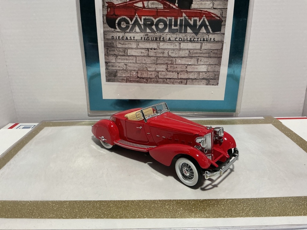 1/24: DANBURY MINT 1934 PACKARD V-12 LEBARON SPEEDSTER image