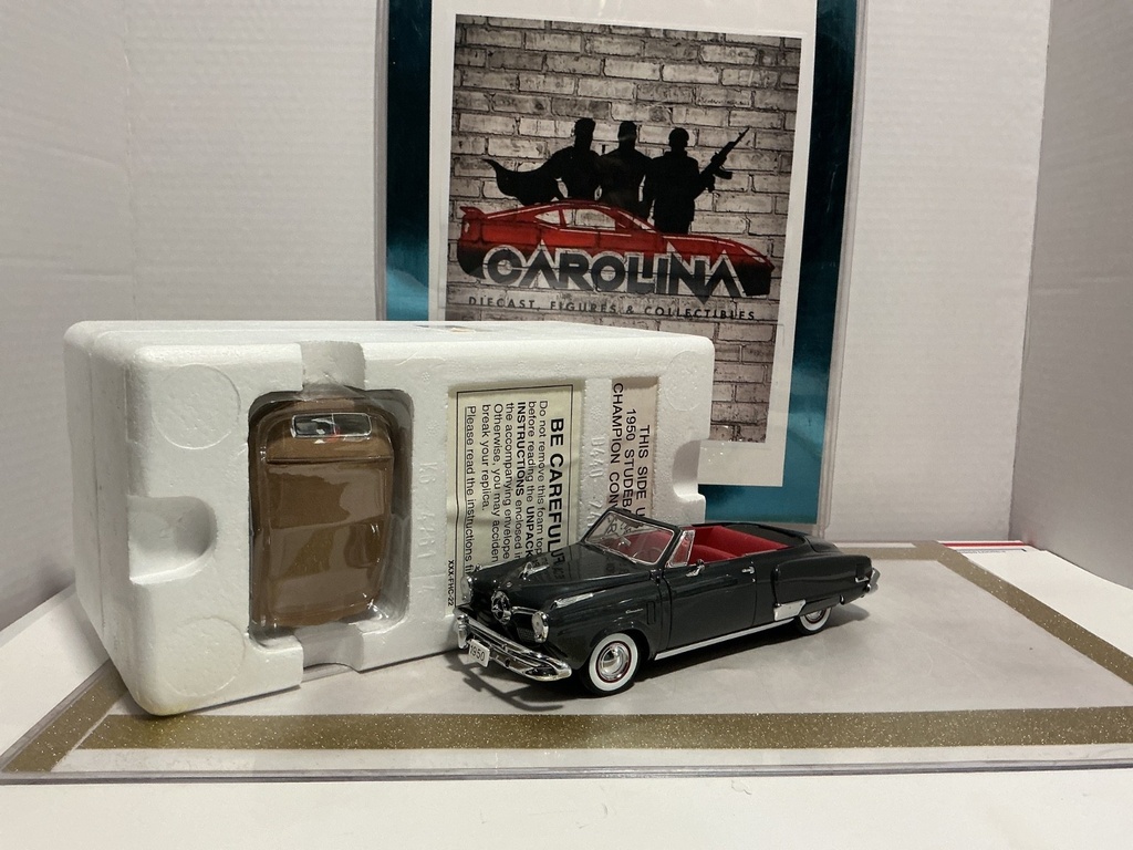 1/24: DANBURY MINT 1950 STUDEBAKER CHAMPION CONVERTIBLE image