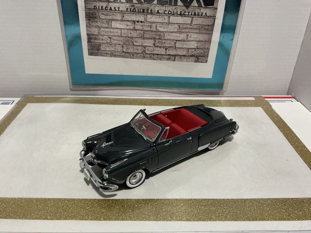 1/24: DANBURY MINT 1950 STUDEBAKER CHAMPION CONVERTIBLE image