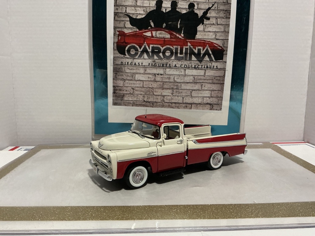 1/24: FRANKLIN MINT 1957 DODGE D100 PICKUP TRUCK image