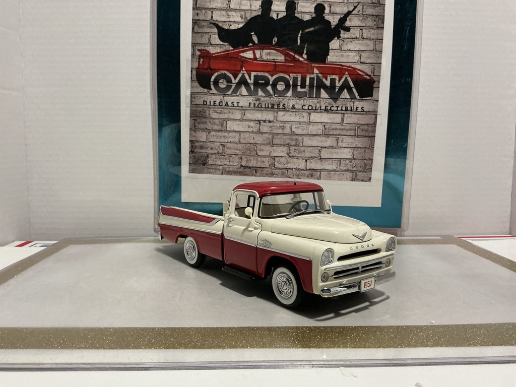 1/24: FRANKLIN MINT 1957 DODGE D100 PICKUP TRUCK image
