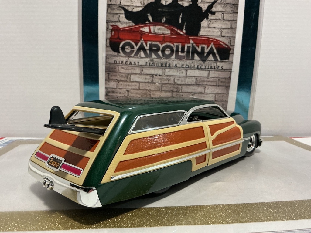 1/18: HOT WHEELS CUSTOM MERC WOODY GREEN image