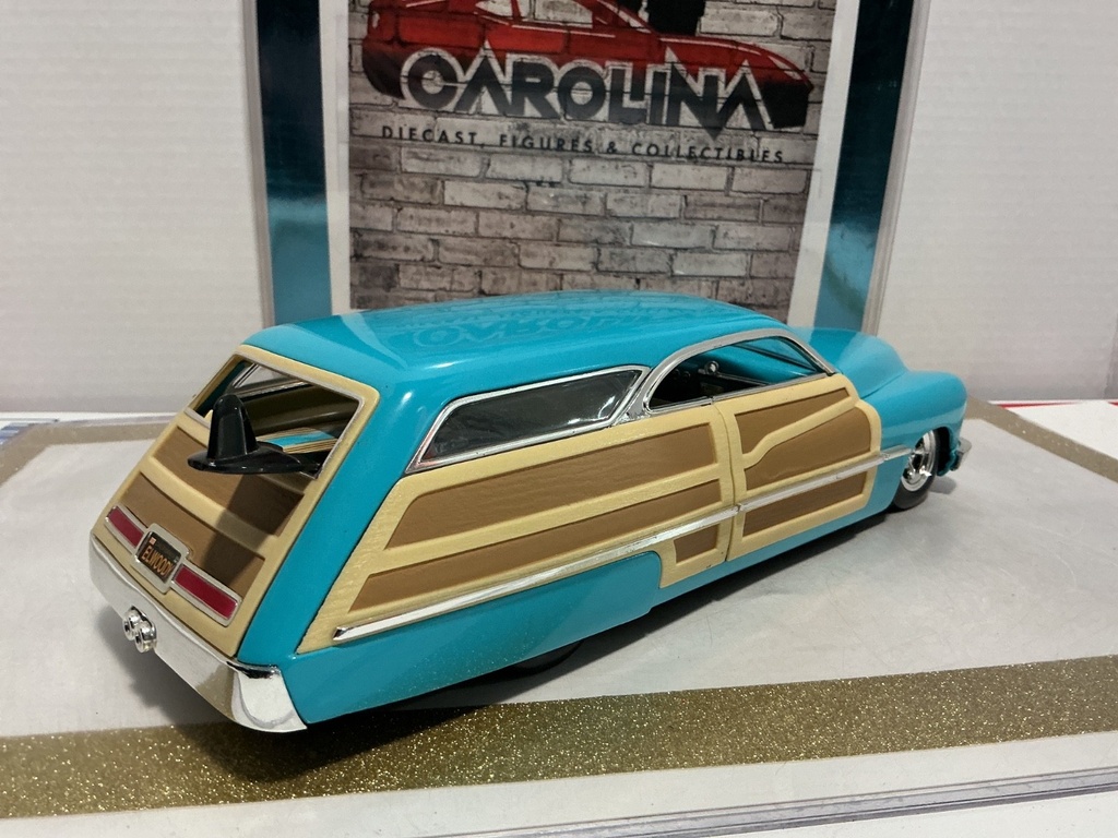 1/18: HOT WHEELS CUSTOM MER WOODY AQUA image