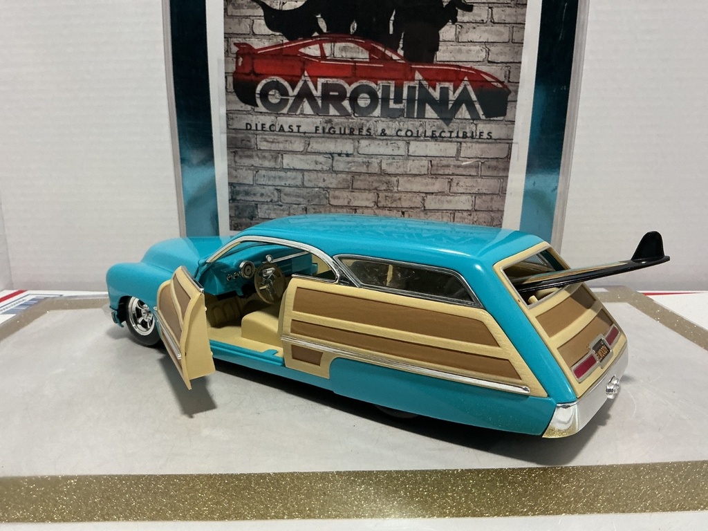 1/18: HOT WHEELS CUSTOM MER WOODY AQUA image