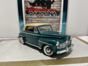 1/18: ROAD SIGNATURE 1948 FORD CONVERTIBLE GREEN ON BROWN image