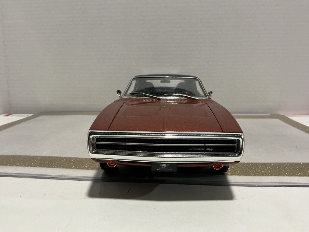1/18 GREENLIGHT 1970 DODGE CHARGER R/T BROWN ON BLACK GRAVE YARD image