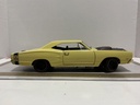 1/18 ERTL 1969 DODGE SUPER BEE YELLOW ON BLACK *NO WIPER image