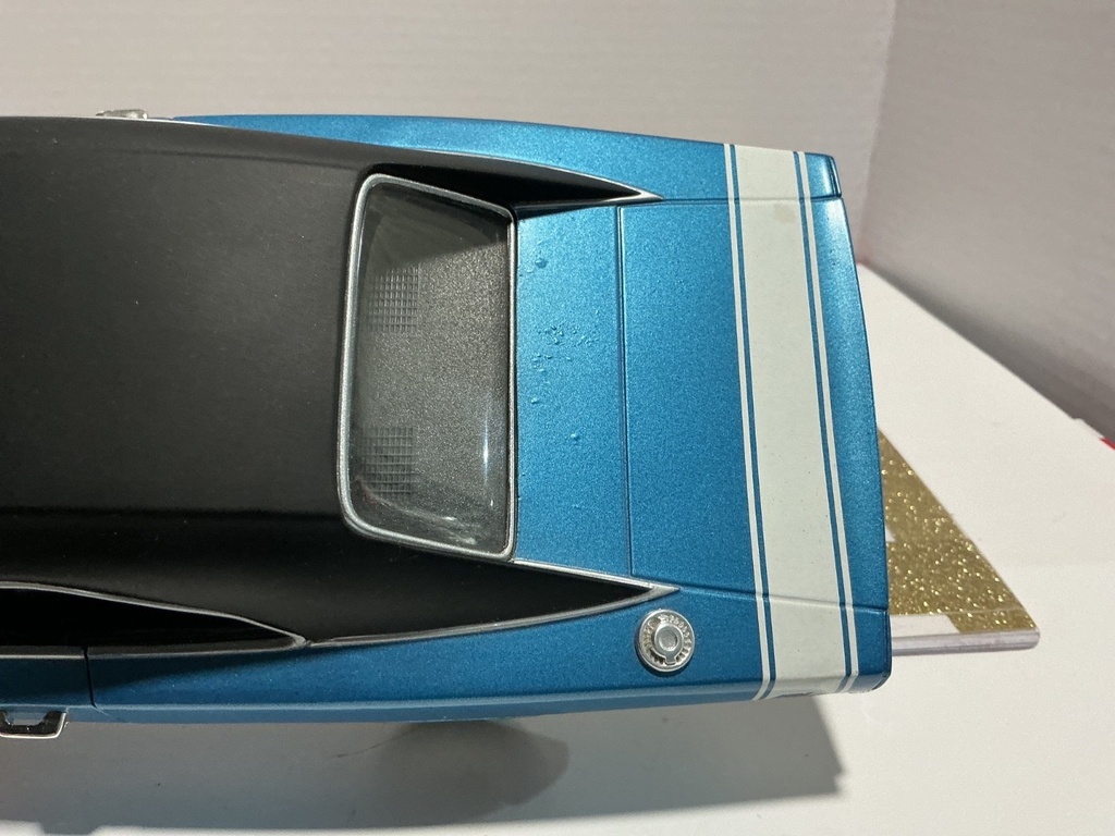 1/18 HOT WHEELS ‘69 DODGE CHARGER BLUE ON BLACK *PAINT BUBBLES ON TRUNK image