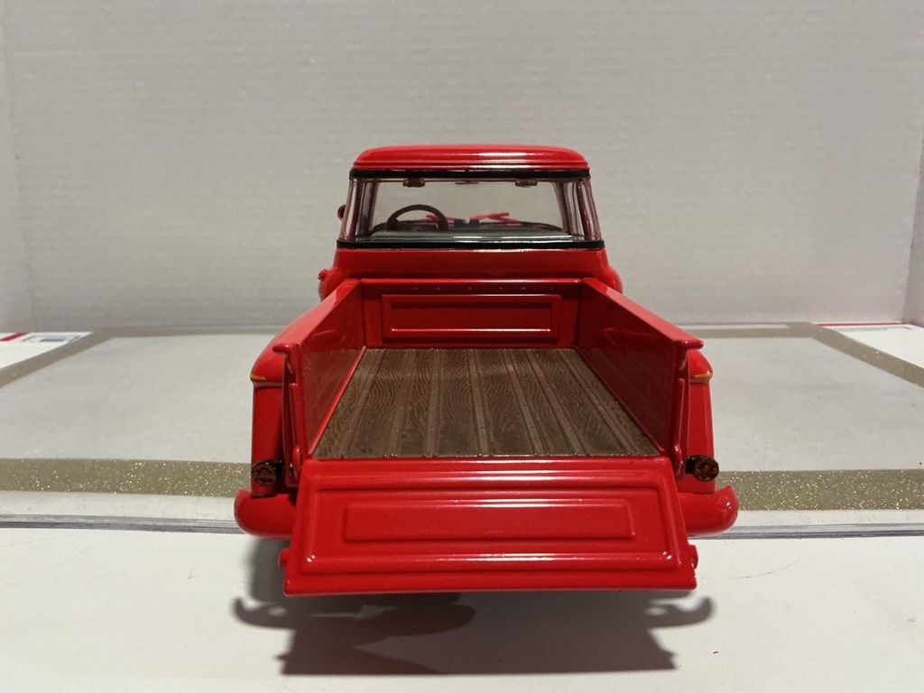1/18 ERTL 1957 CHEVROLET PICKUP STREET MACHINE RED ON BLACK image