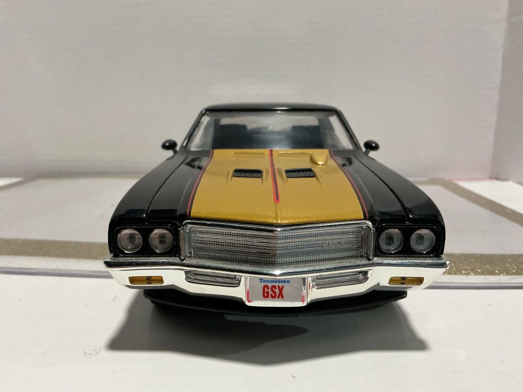 1/18 ERTL 1971 BUICK 65X BLACK/GOLD ON BLACK image