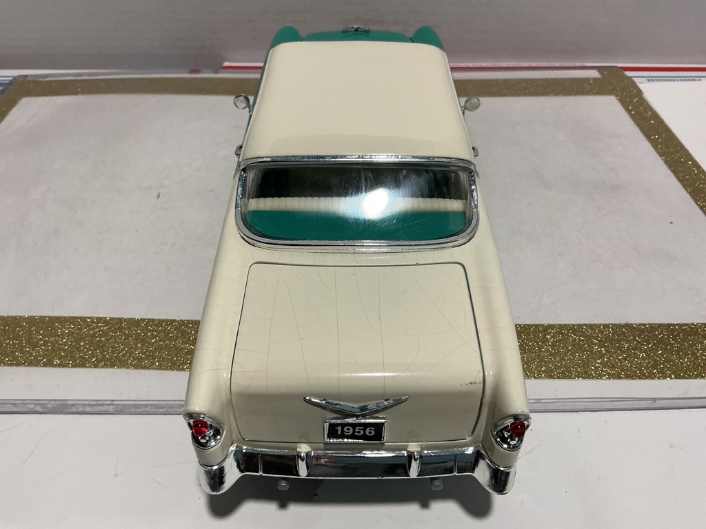 1/18 ROAD TOUGH ‘56 CHEVROLET BEL AIR TEAL ON CREAM *CRACKS IN PAINT image