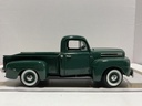 1/18 ROAD LEGENDS 1948 FORD F-1 PICK UP GREEN ON GREEN image