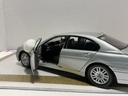 1/18 WELLY BMW 745I SILVER ON BLACK image