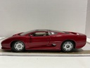 1/18 MAISTO JAGUAR XJ220 RED ON TAN image