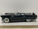 1/18 REVELL 1956 T-BIRD BLACK ON WHITE  [LIGHT RASHING ALL OVER] image