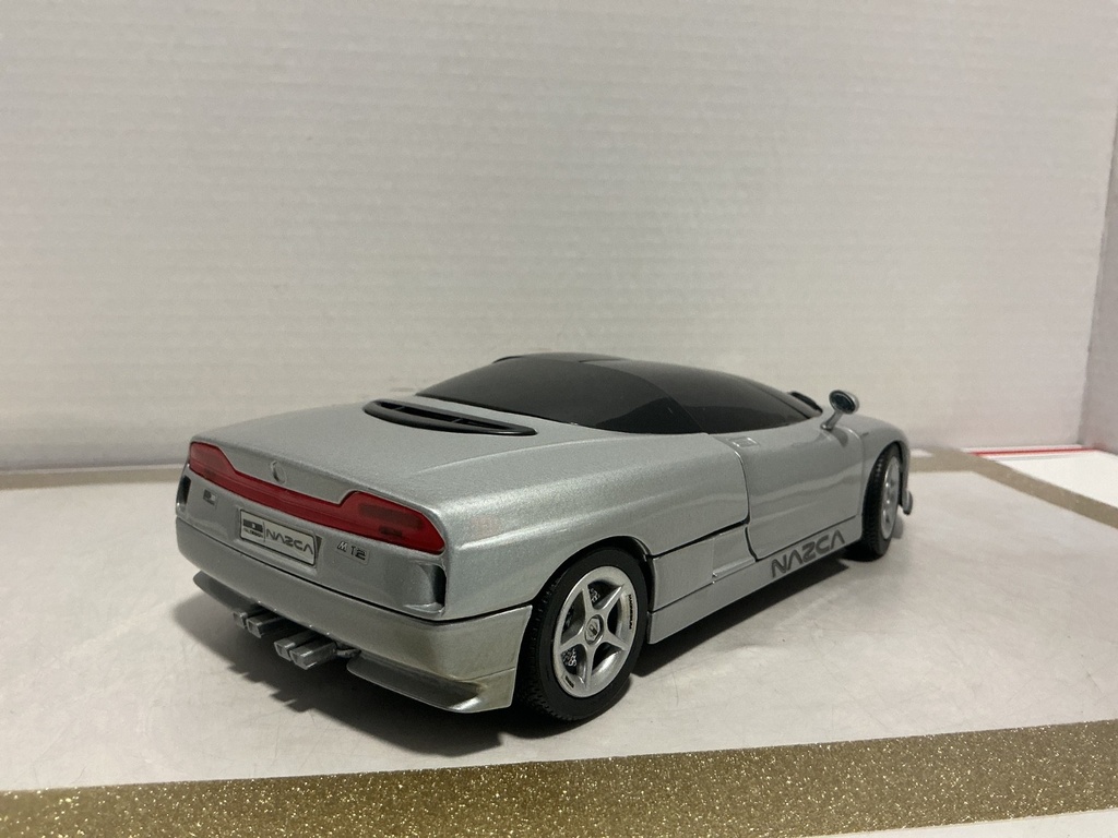 1/18 1996 REVELL NAZCA SILVER ON BLACK image