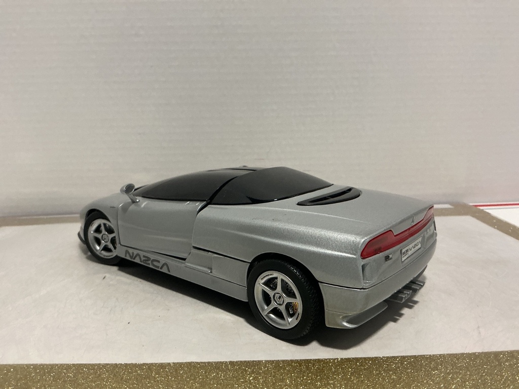 1/18 1996 REVELL NAZCA SILVER ON BLACK image