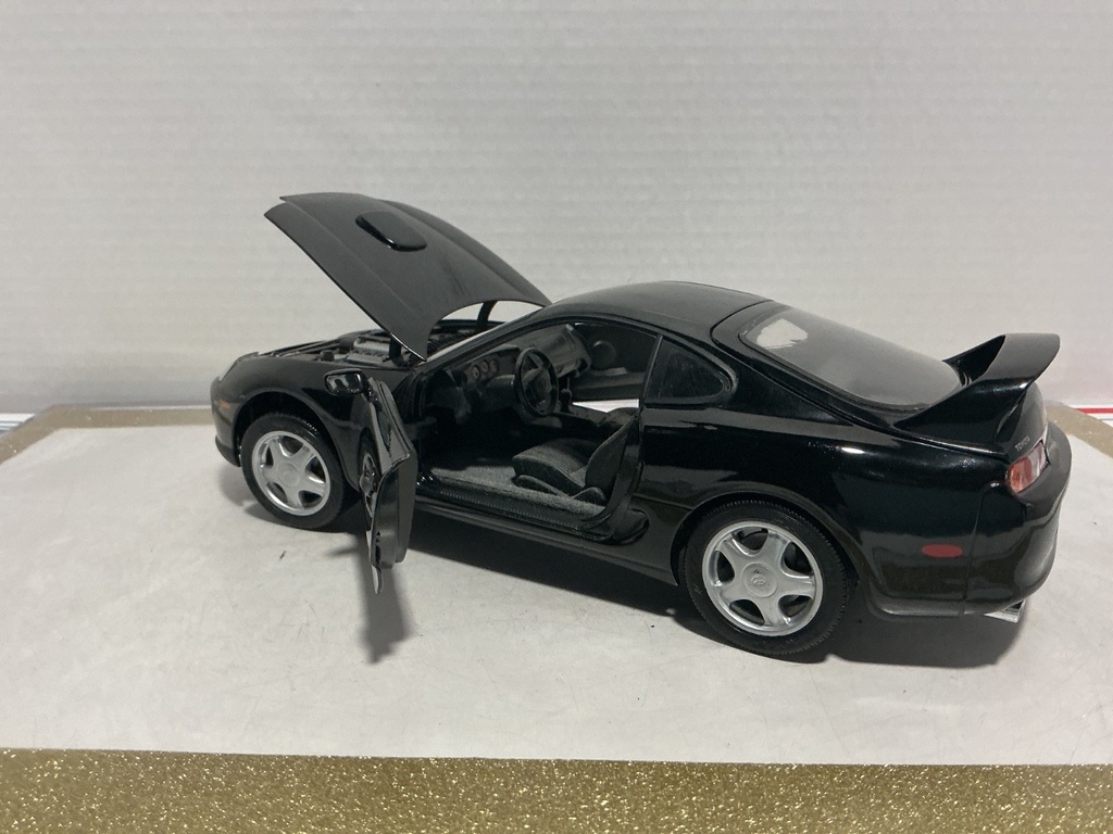 1/18 KYOSHO TOYOTA SUPRA BLACK ON BLACK image