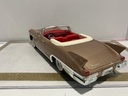 1/18 ROAD LEGENDS 1958 CADILLAC ELDORADO SEILLE LIGHT BROWN ON RED/CREAM image
