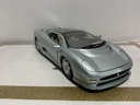 1/18 MAISTO JAGUAR XJ220 SILVER ON CREAM image