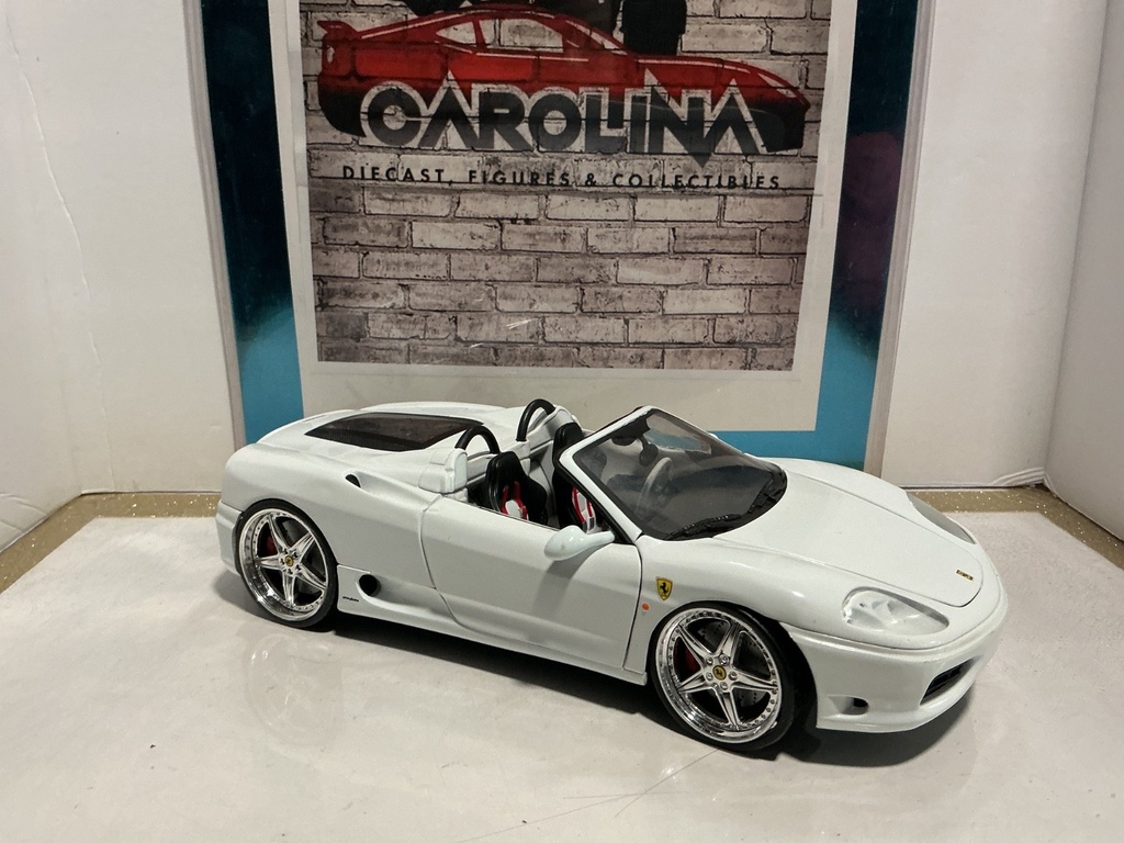1:18 HOTWHEELS WHIPS FERRARI 360 SPIDER WHITE ON BLACK/WHITE image