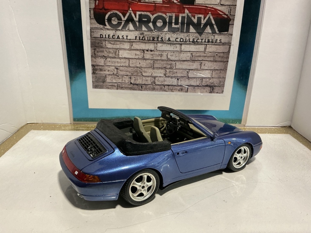 1:18 BURAGO ‘93 PORSCHE 911 BLUE ON GRAY *MISSING DOOR HANDLE image