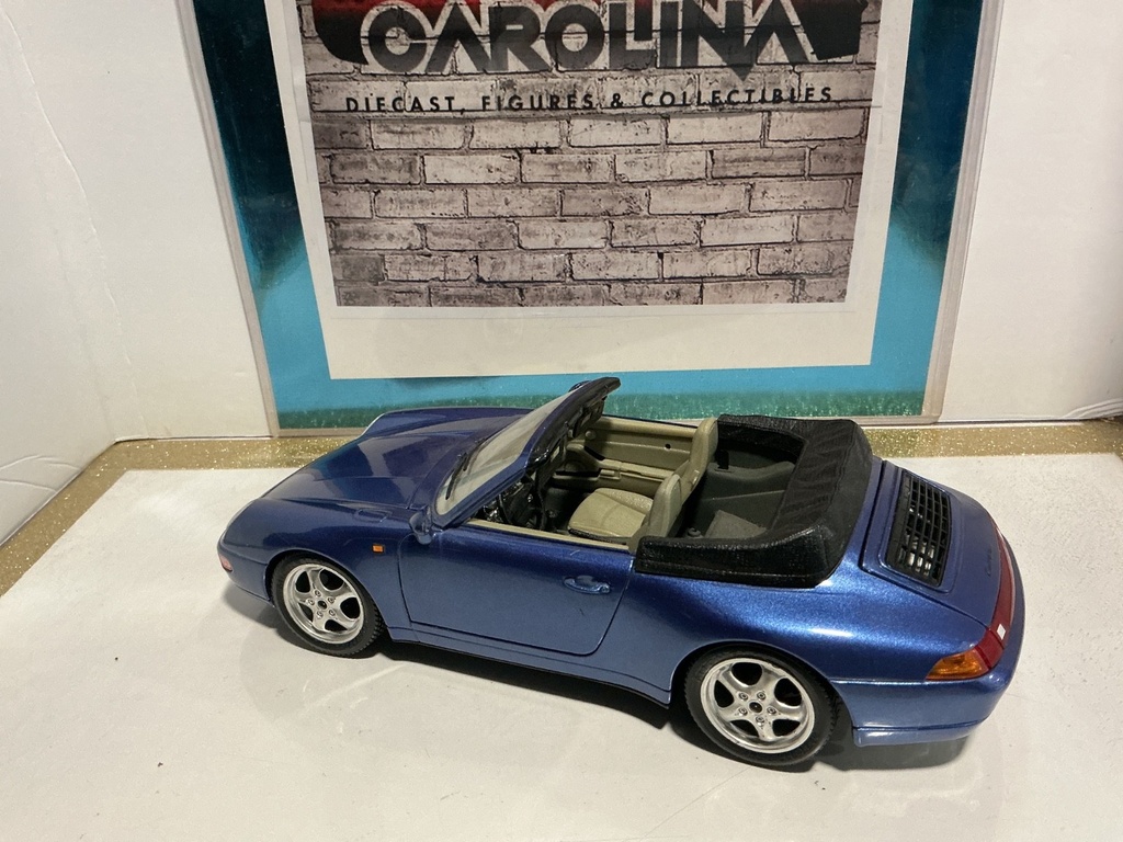 1:18 BURAGO ‘93 PORSCHE 911 BLUE ON GRAY *MISSING DOOR HANDLE image