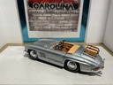 1:18 BURAGO  ITALY 1954 MERCEDES 300 SL SILVER ON TAN WITH LUGGAGE RACK image
