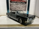 1:18 MAISTO 1965 PONTIAC GTO BLACK ON BLACK image