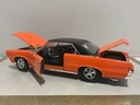 1:18 MAISTO 1965 PONTIAC GTO ORANGE ON BLACK image