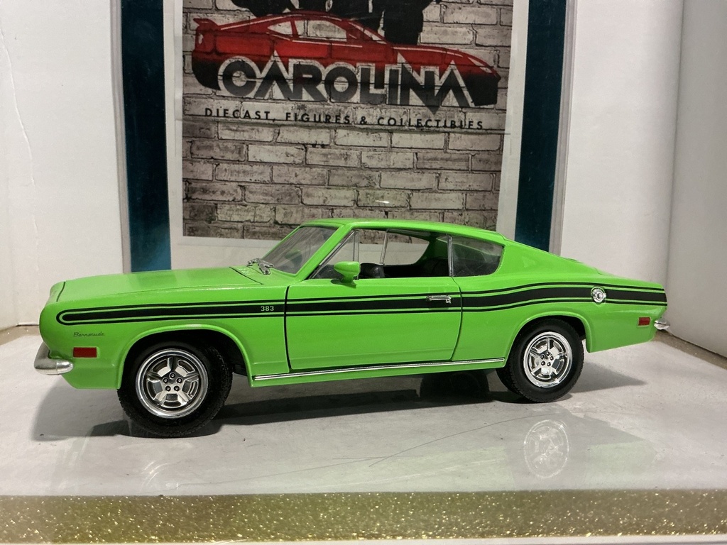 1:18 ROAD LEGENDS 1969 PLYMOUTH BARRACUDA GREEN ON BLACK image