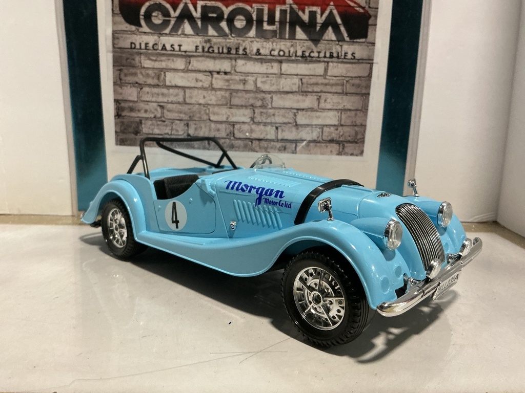 1:18 POLISTIL MORGAN PLUS8 TG2 (NO MIRRORS) image