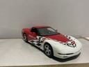 1:18 UT MODELS CORVETTE DAYTONA *WINDSHIELD STOCKER GONE* RED ON BLACK image