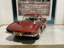 1:18 ERTL 1962 CORVETTE BONZE ON GREY image