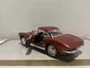 1:18 ERTL 1962 CORVETTE BONZE ON GREY image