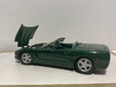 1:18 MAISTO 1998 CORVETTE DARK GREEN ON GREEN image